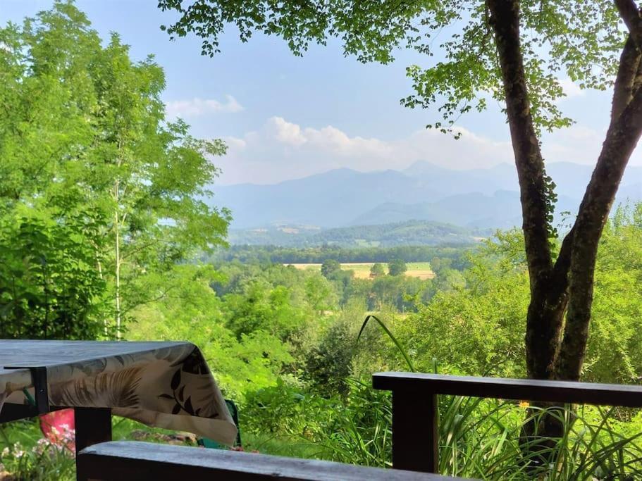 Cabane Dans Les Bois Avec Vue Sur Les Pyrenees Saint-Laurent-de-Neste Exterior photo